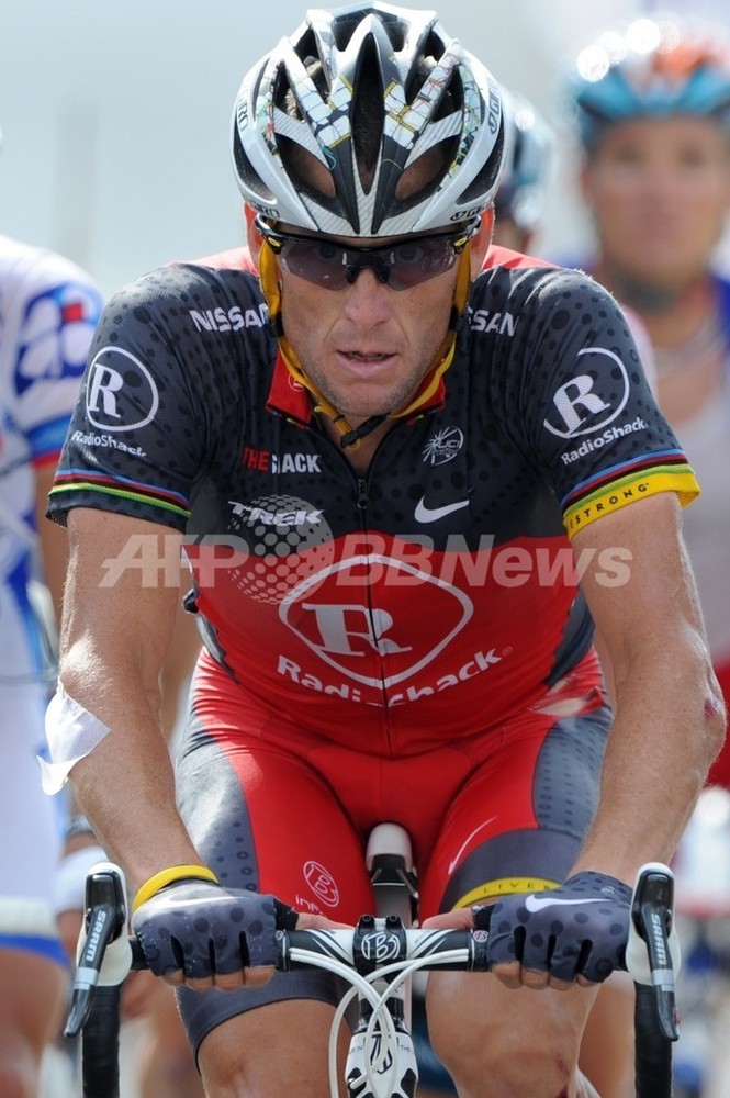 アームストロング氏、米反ドーピング機関に告発取り下げを要求 米紙報道 写真1枚 国際ニュース：AFPBB News