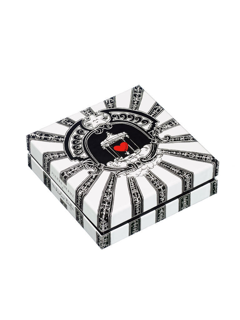 「ピエール・エルメ・パリ」バレンタイン、特別ボックス&限定商品をチェック