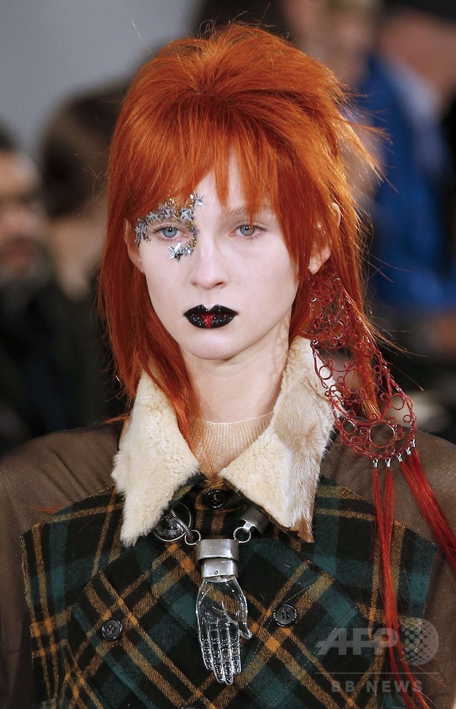 「メゾン マルジェラ」16年春夏オートクチュール