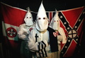 米白人至上主義団体「クー・クラックス・クラン（KKK）」のメンバーら。豪シドニーで（1993年6月撮影、資料写真）。(c)AFP PHOTO/ Andrew MEARES