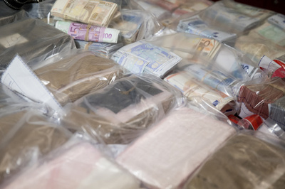 新ドラッグ使用の若者は「人間モルモット」 EU監視機関が警告