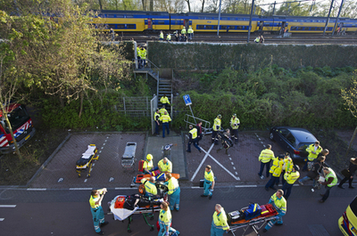 オランダで列車正面衝突、60人以上が負傷