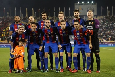 バルセロナがカタールで親善試合、サウジアラビア王者に勝利