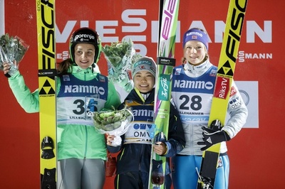 高梨が開幕戦制す、通算31勝目 ジャンプW杯女子