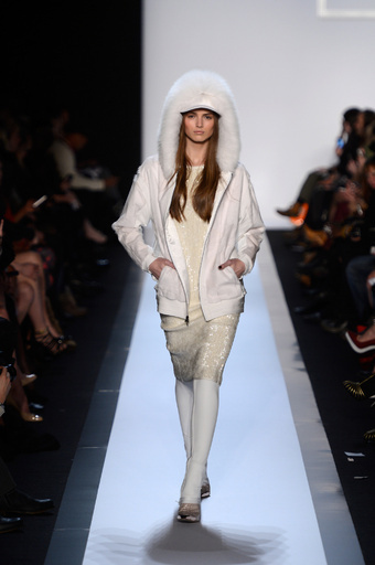 ＜13/14年秋冬NYコレクション＞エルベ・レジェ バイ マックスアズリア