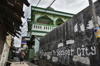 「裁き」は自分たちの手で、リンチ事件多発するインドネシア