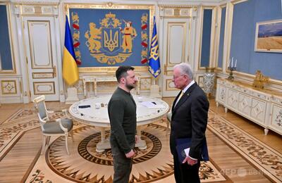 対ウクライナ軍事支援停止は「ラバを角材でたたくようなもの」 米特使