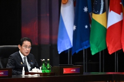 岸田氏、習氏と初の対面会談 尖閣問題などで「深刻な懸念」表明