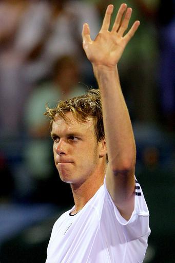 キュエリー スペーディア退け準々決勝へ