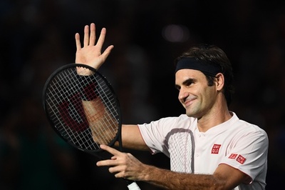 フェデラー「パリには優勝しに来ていない」、8強で錦織と激突