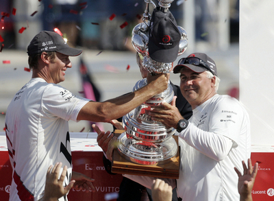 アリンギ アメリカス・カップを制す