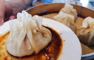 ベルリンの羊肉シューマイ ドイツ人の心をつかむ