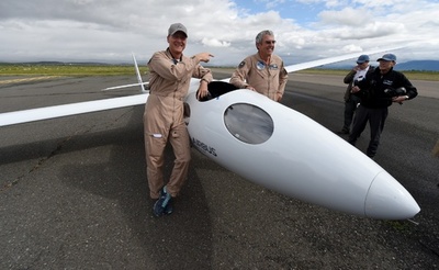 成層圏目指すグライダー「Perlan 2」、米で試験飛行