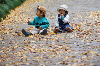 中国で幼児の「虐待系」動画が問題に 泣き顔や怒る様子を親が投稿