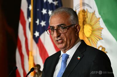 亡命中のイラン元皇太子、イラン国民に体制離反を呼び掛け