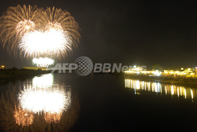 花火の五輪 閉幕 フィリピン 写真4枚 国際ニュース Afpbb News