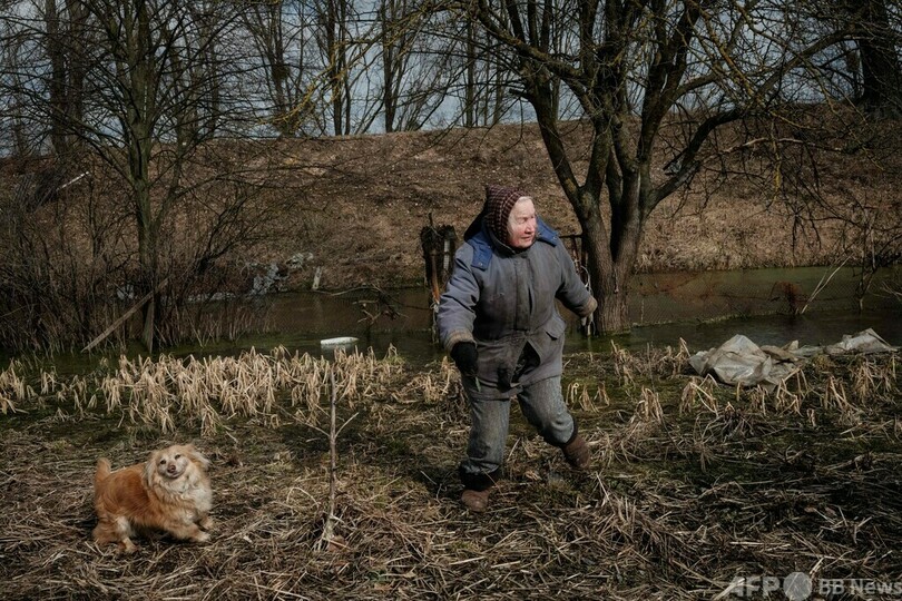 ロシアの進軍阻むため水浸しになった村、忍耐の限界に ウクライナ