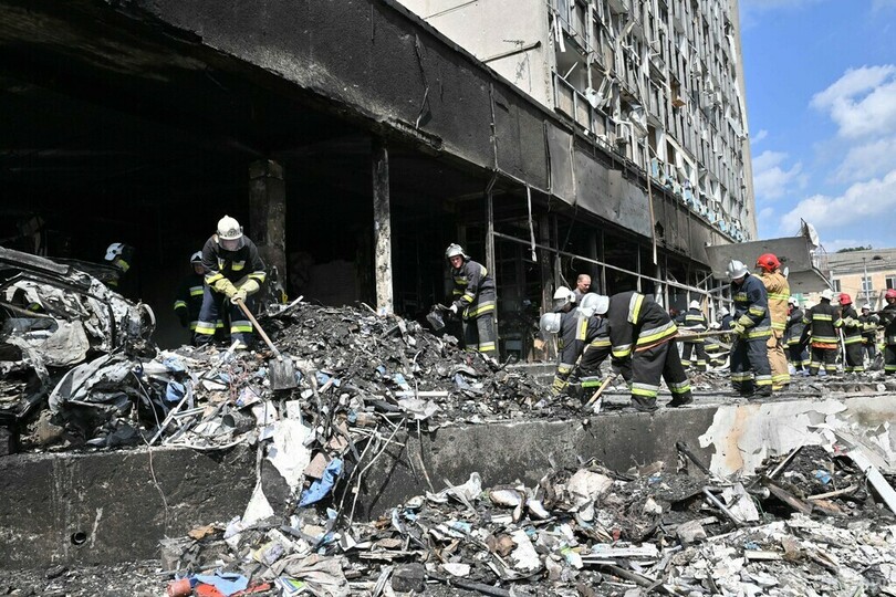 ロシア軍がウクライナ中部攻撃、子ども3人含む23人死亡