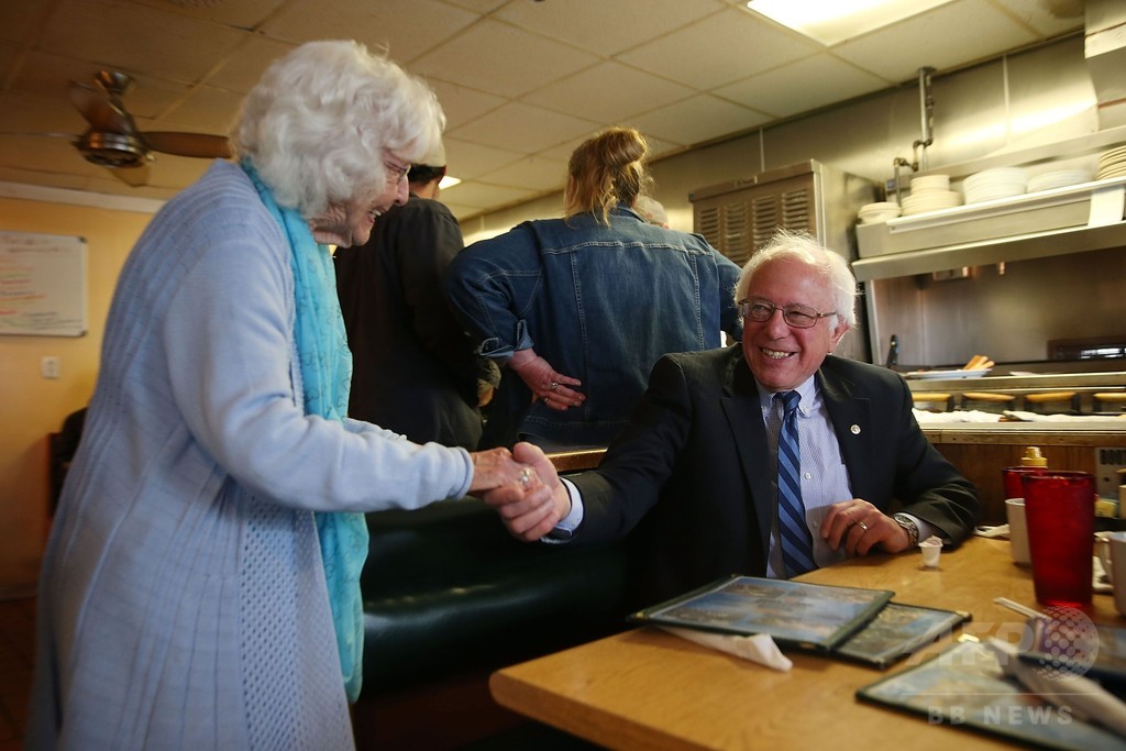 民主党インディアナ州予備選、サンダース氏勝利へ、米大統領選 民主党インディアナ州予備選、サンダース氏勝利へ、米大統領選