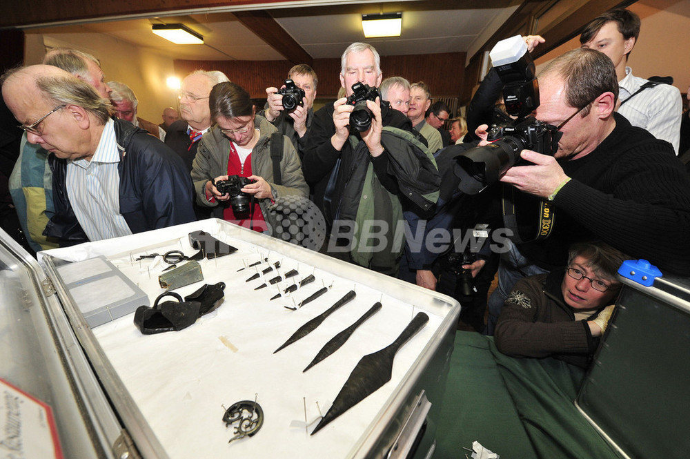 img_e79afbf6d98623e5acdad17fc4