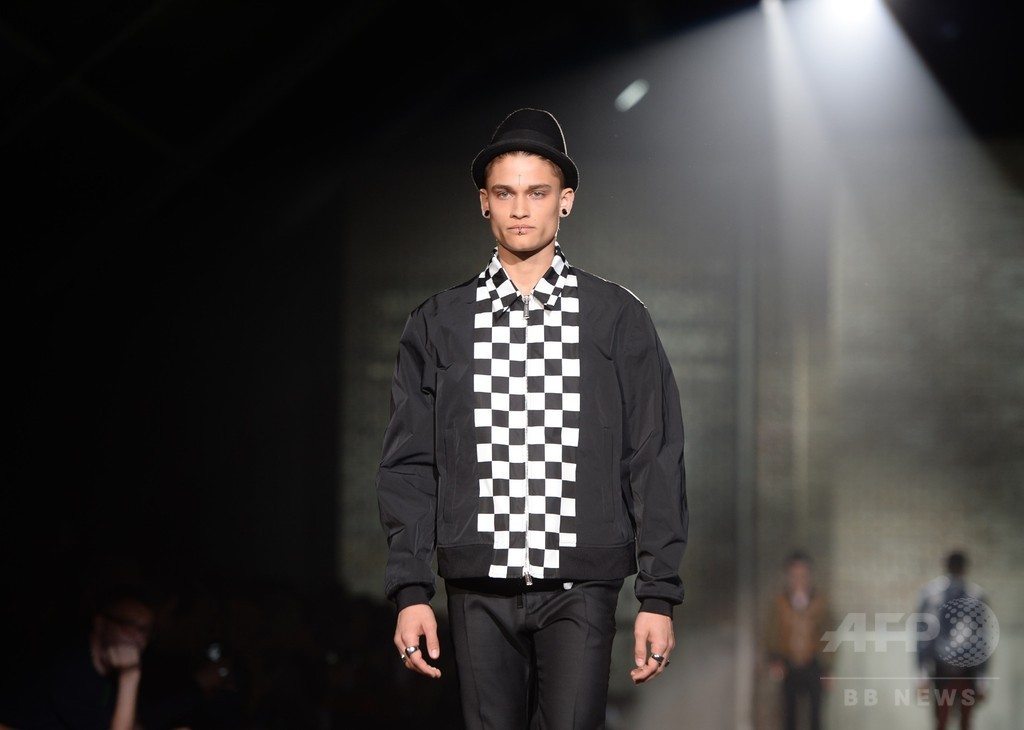 「ディースクエアード」17年春夏メンズ