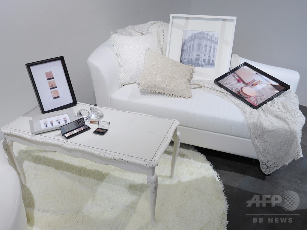 「ロレアル メイクアップ デザイナー パリ」8月日本上陸、メイクアップコレクションやアプリなど