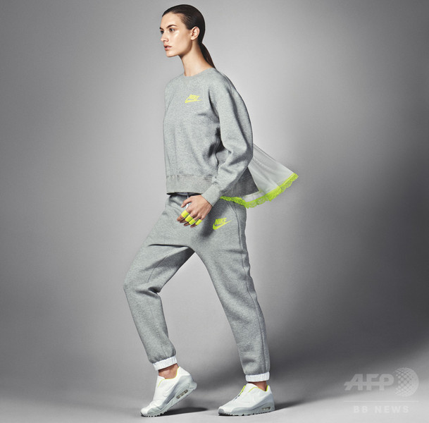 「NikeLab x sacai」フルラインナップ公開、発売は25日