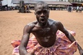 ベナンのウィダーで行われたブードゥー教の祭典（2017年1月10日撮影）。(c)AFP/STEFAN HEUNIS