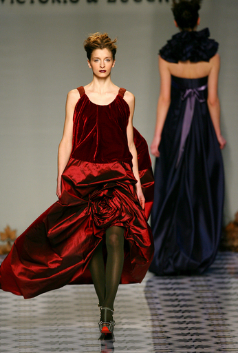 ＜08/09年秋冬パサレラ・シベレス＞ヴィクトリオ＆ルッキーノ、新作を発表