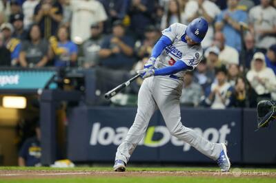 ドジャースがブルワーズに先勝 リーグ優勝決定シリーズ