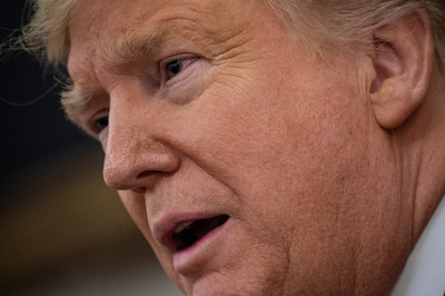 米下院が弾劾決議案採決へ、トランプ氏「魔女裁判の被告より権利少ない」