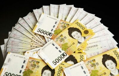 「8カ月間バイトし110万円…親にあげた」韓国・高校生の書き込みに「感心した！」連呼