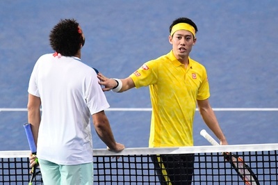 マッチポイント逃した錦織、地元ツォンガに敗れる パリ・マスターズ