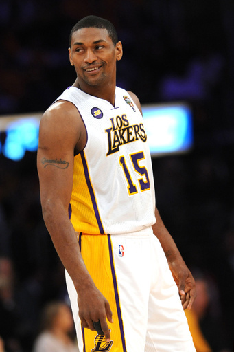 レイカーズ、ベテランのワールドピースを獲得