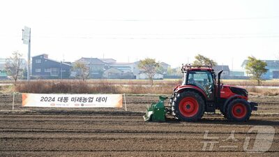 韓国的「農業革新」…自動運転トラクターとロボット、労働力削減・効率向上