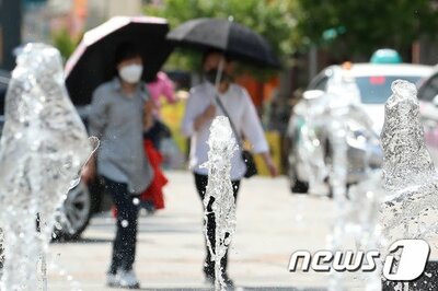 スーツからペットまで…夏の必需品「冷感」ファッション – KOREA WAVE