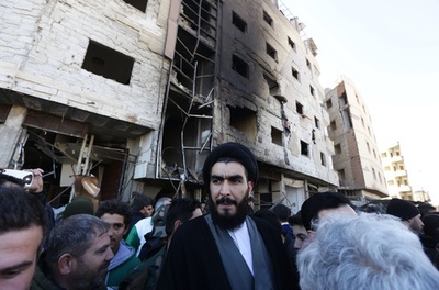 IS爆弾攻撃で71人死亡、シリアのシーア派霊廟近くで