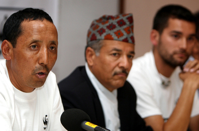 ネパール、「エベレスト閣議」実施へ 気候変動問題アピール