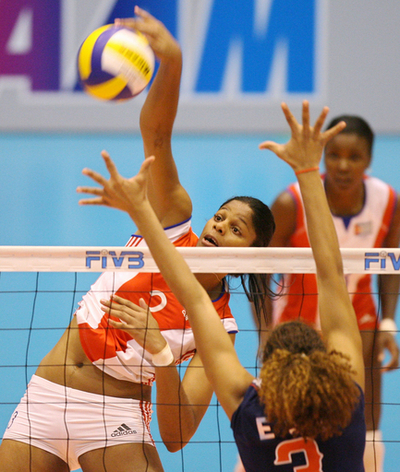 キューバ ドミニカ共和国を降し5勝目