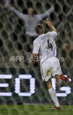 サッカー 欧州選手権08 予選 イングランド アウェーで3点を奪いアンドラに勝利 スペイン 写真12枚 ファッション ニュースならmode Press Powered By Afpbb News