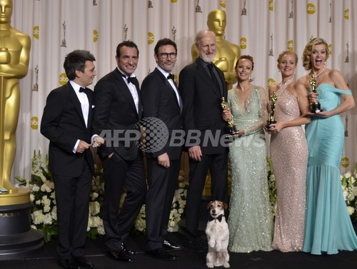 『アーティスト』が5冠の快挙、米アカデミー賞 『アーティスト』が5冠の快挙、米アカデミー賞