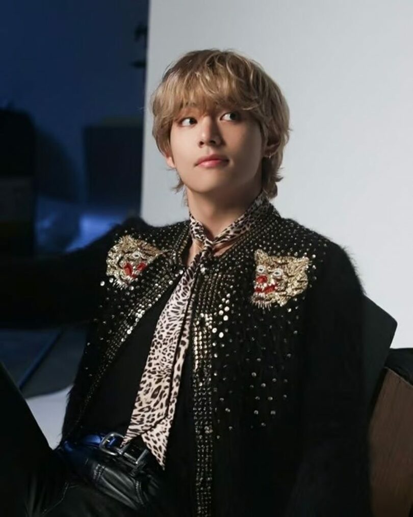 (c)STARNEWS