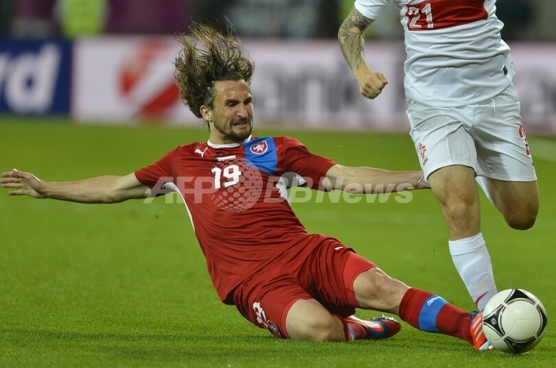 チェコが8強進出、共催国ポーランドが敗退 サッカー欧州選手権