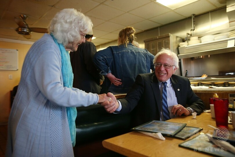 民主党インディアナ州予備選、サンダース氏勝利へ、米大統領選