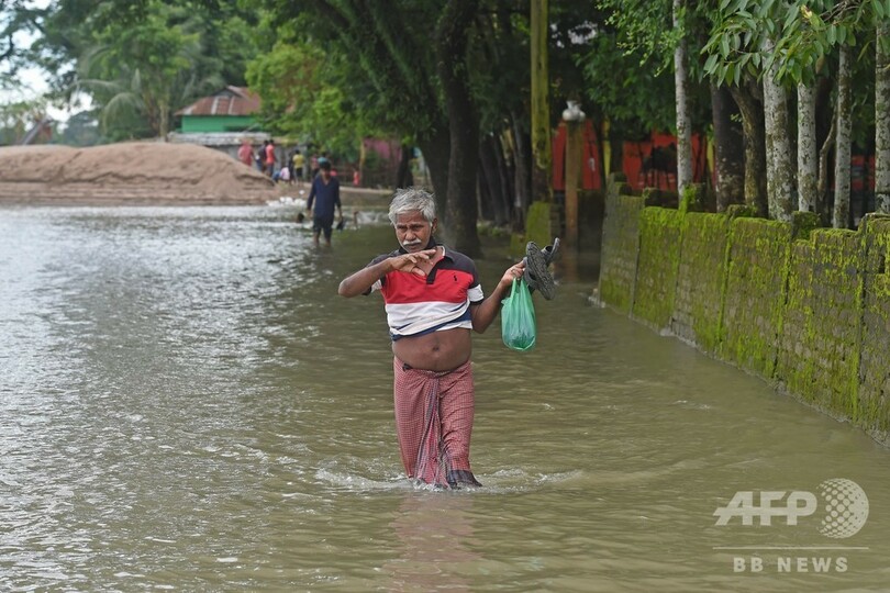 バングラデシュで雨期の洪水、国土の3分の1が浸水
