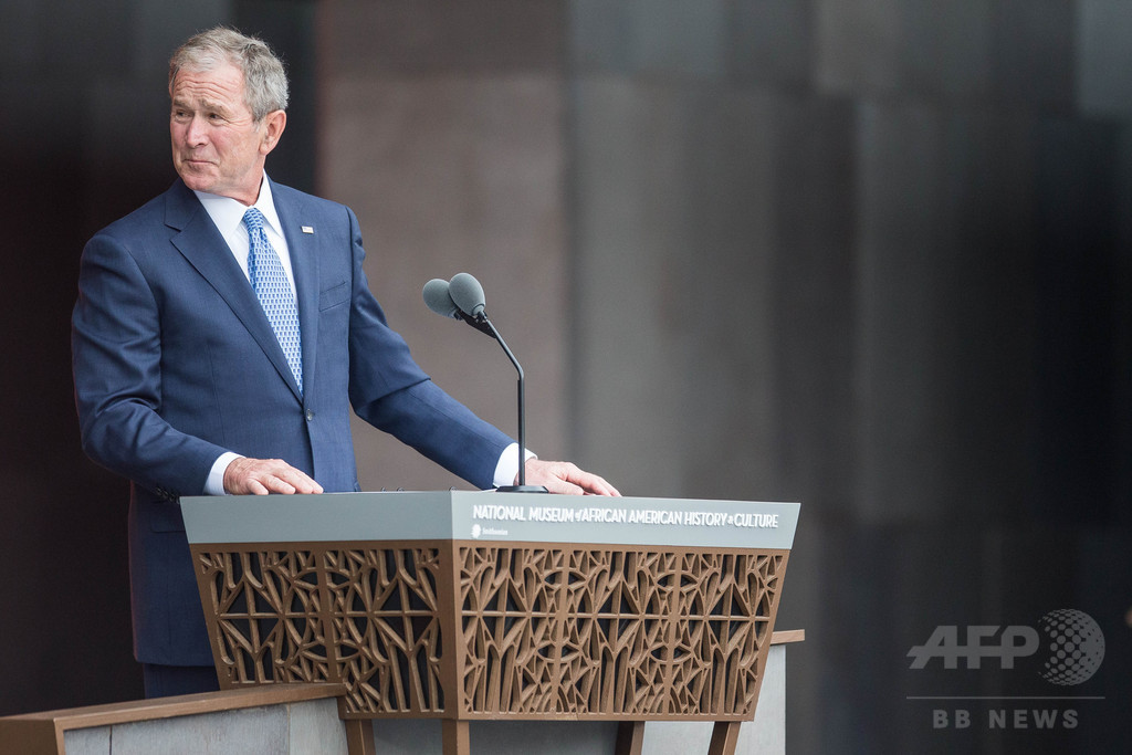 ブッシュ前米大統領、大統領選で「批判票」投じる 写真1枚 国際ニュース：AFPBB News