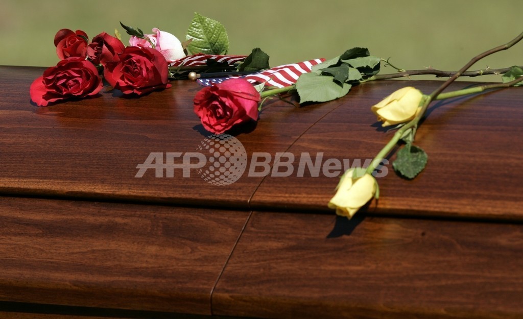 加州遺体安置所で増え続ける遺体、原因は不況 加州遺体安置所で増え続ける遺体、原因は不況
