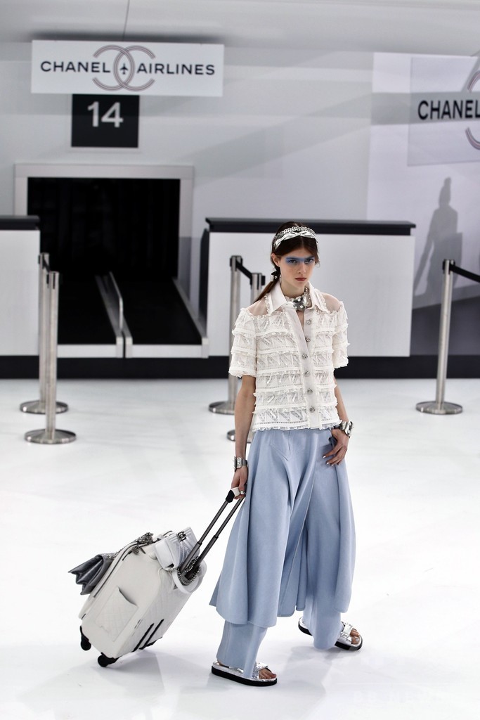 「シャネル」16年春夏コレクション