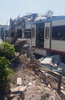 イタリア南部プーリア州で起きた列車衝突事故の現場に立つ消防隊員。地元消防当局提供（2016年7月12日提供）。(c)AFP/Vigili del Fuoco