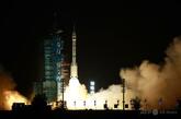中国、有人宇宙船の打ち上げ成功 初の香港人飛行士乗せて「天宮」にドッキング 